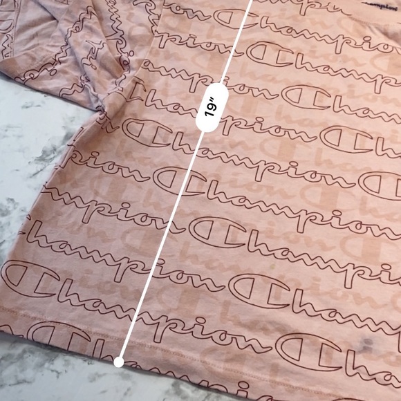 Champion Retro Athletic pastel Pink Logo Crop Tee Shirt Size Medium - Picture 13 of 17